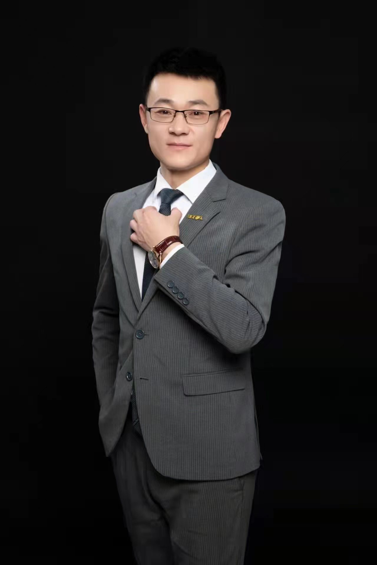 李志远