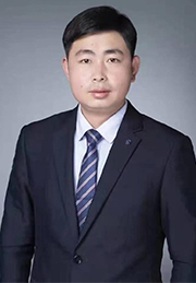李龙